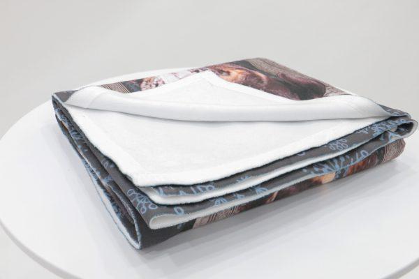 I Want To Hold Your Hand Skiing Custom Name Blanket