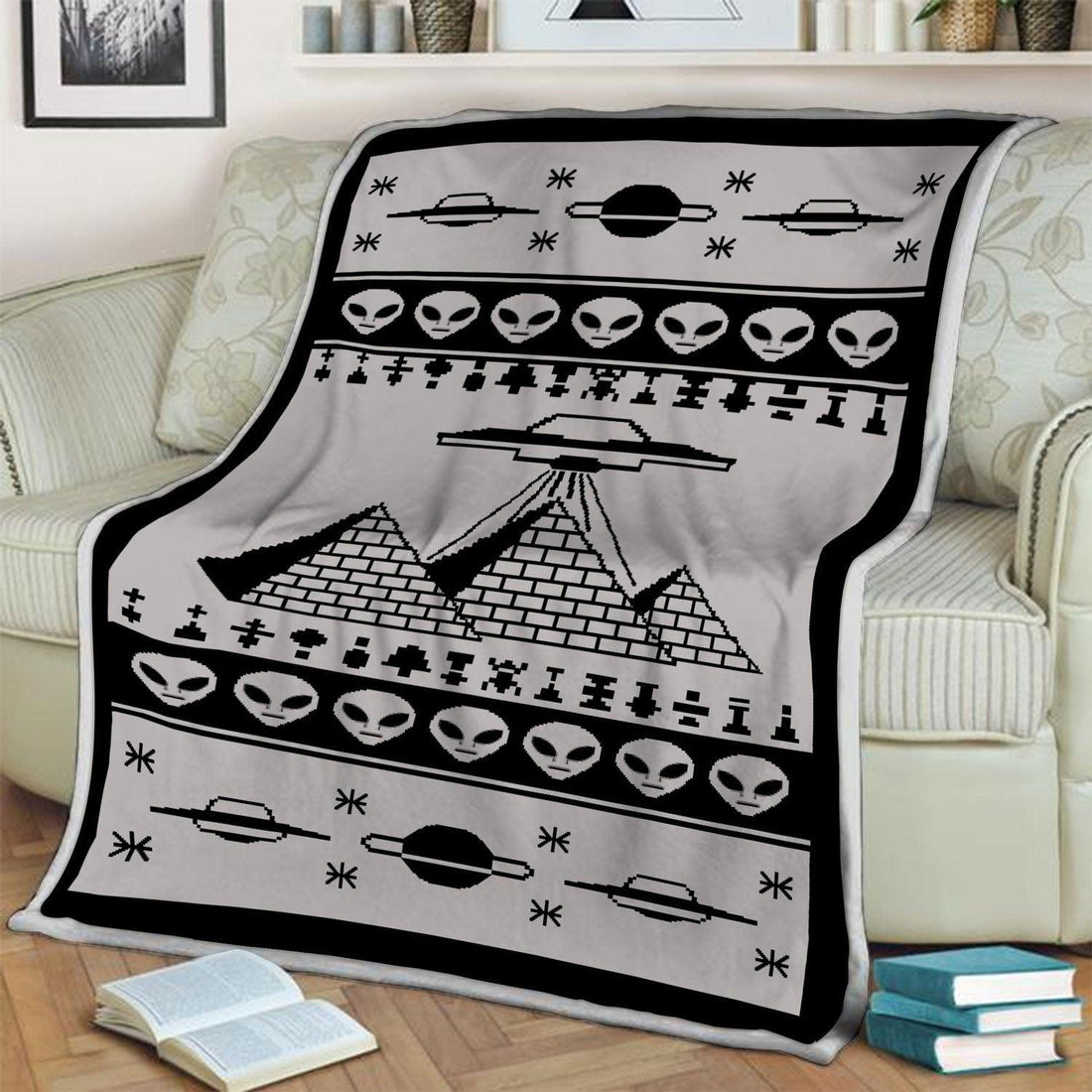 Blanket Ancient Aliens Pyramid - DucG