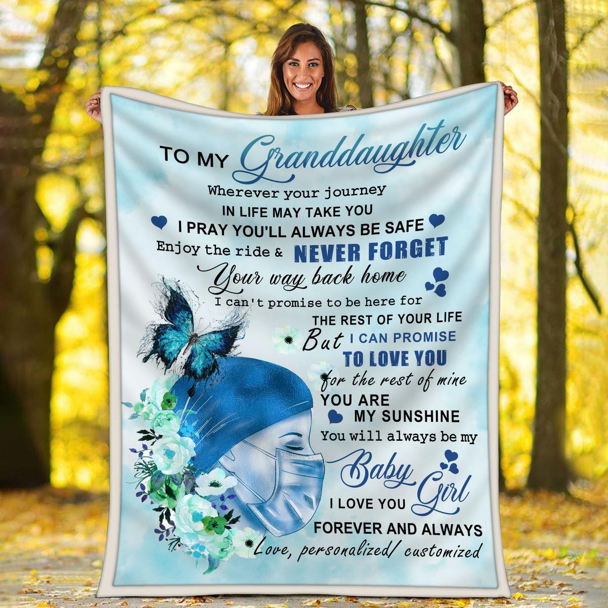 Blanket To My Granddaughter Nurse - DucG